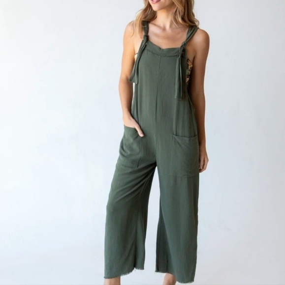 Natural Life Carly olive drab green overalls jumpsuit new - Picture 1 of 10
